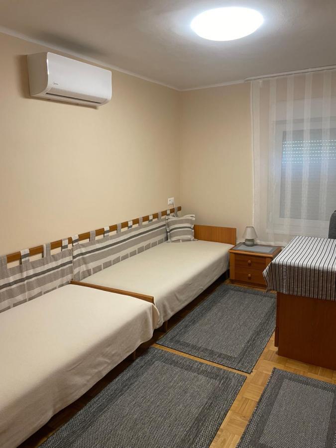 Kertes Nyaralohaz Βίλα Keszthely Εξωτερικό φωτογραφία
